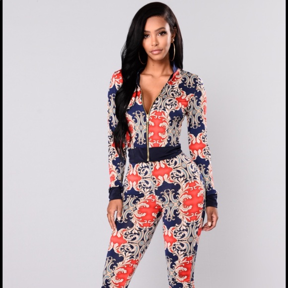 Two piece ‼️ - Picture 2 of 2